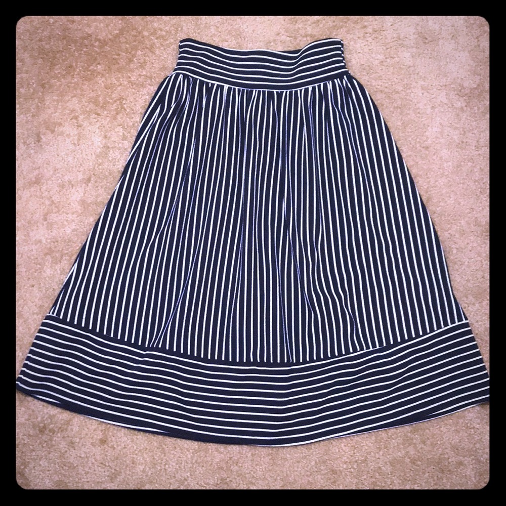 Francesca’s Striped Midi Skirt